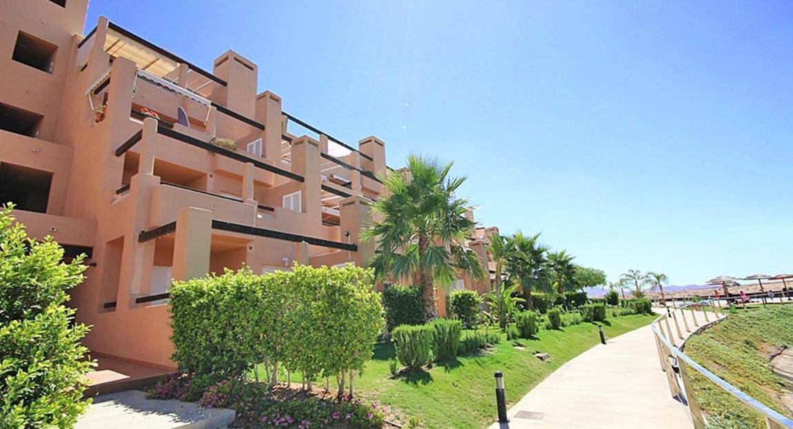 Casa Leona: Fully Furnished, Secure Golf Resort Penthouse Apartment With Gorgeous Views In Múrcia Exterior foto